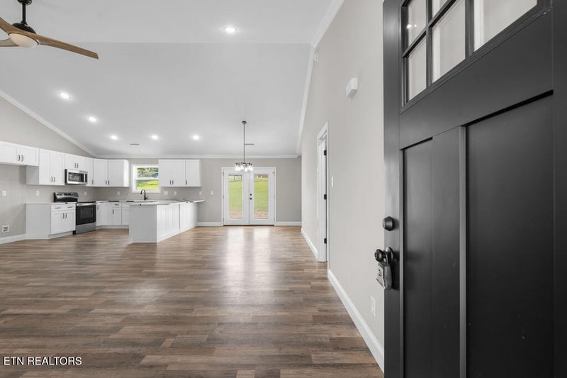 5700 Old Niles Ferry Pike, Greenback, TN 37742