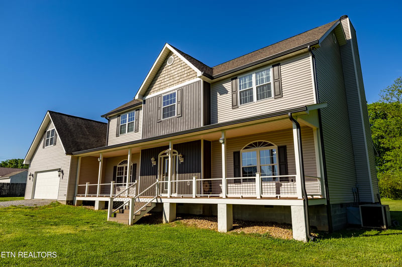 5703 Old Niles Ferry Pike, Greenback, TN 37742