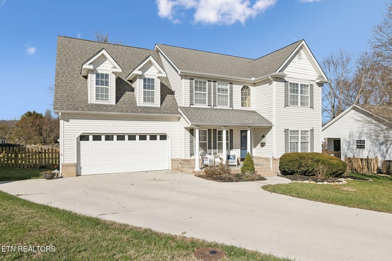 5705 Cascadia Ln, Knoxville, TN 37918
