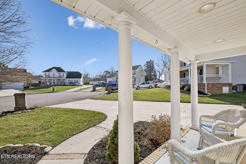 5705 Cascadia Ln, Knoxville, TN 37918