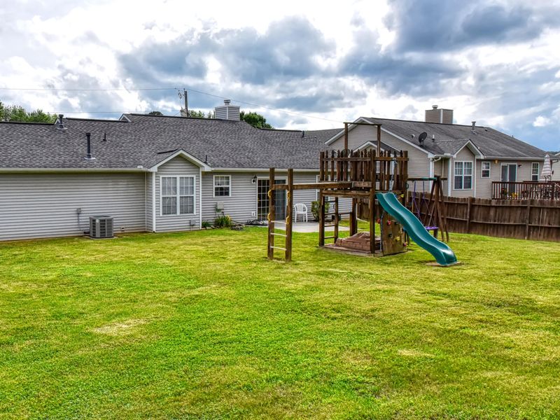 5708 Tennyson Dr, Knoxville, TN 37909