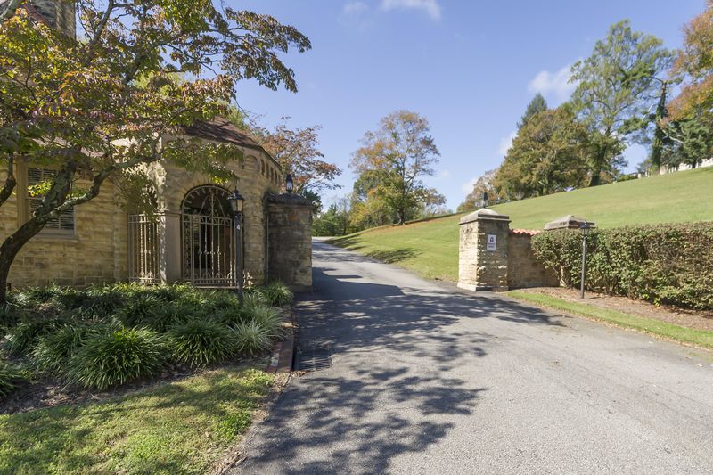 5709 Lyons View Pike #1208, Knoxville, TN 37919