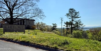 5709 Lyons View Pike #4202, Knoxville, TN 37919