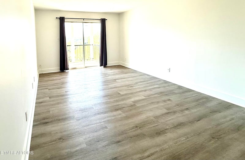 5709 Lyons View Pike #4202, Knoxville, TN 37919