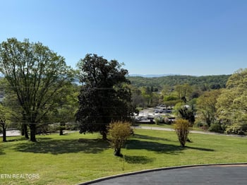 5709 Lyons View Pike #4202, Knoxville, TN 37919