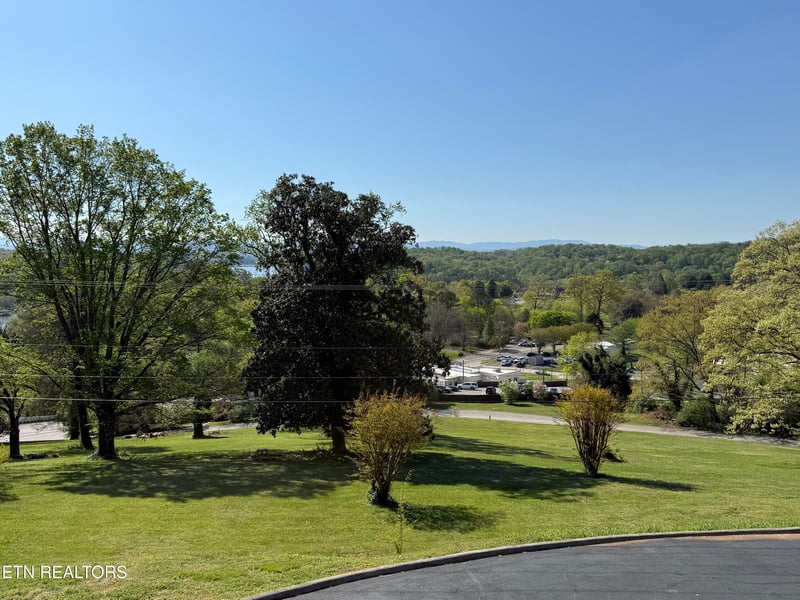 5709 Lyons View Pike #4202, Knoxville, TN 37919