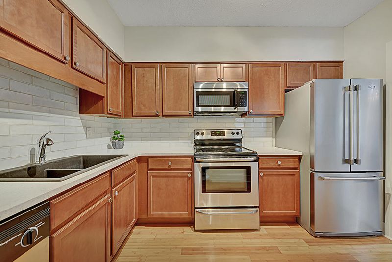5709 Lyons View Pike #Apt 1122, Knoxville, TN 37919