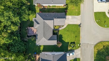 5709 Rhyne Cove Ln, Knoxville, TN 37931