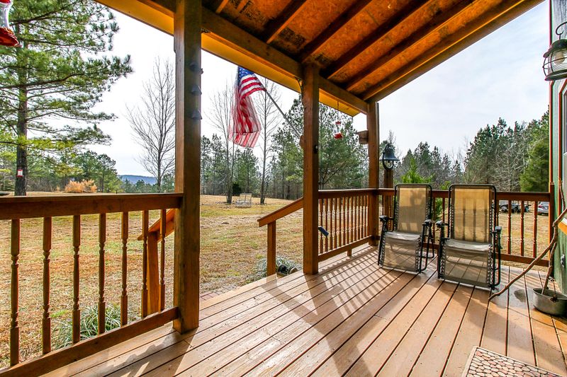 571 Co Rd 29, Riceville, TN 37370