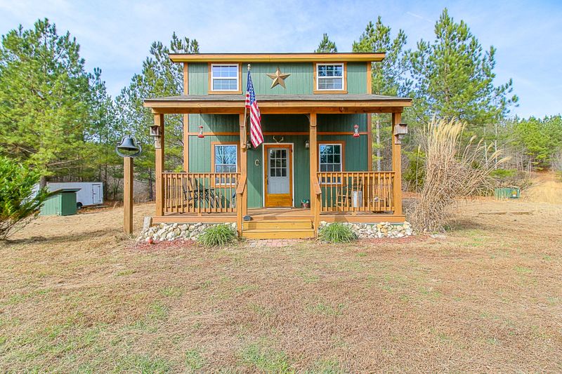571 Co Rd 29, Riceville, TN 37370