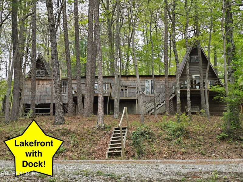 5710 Lakeshore Dr, Tallassee, TN 37878