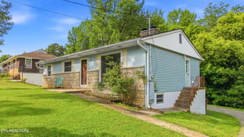 5711 Cilla Rd, Knoxville, TN 37920