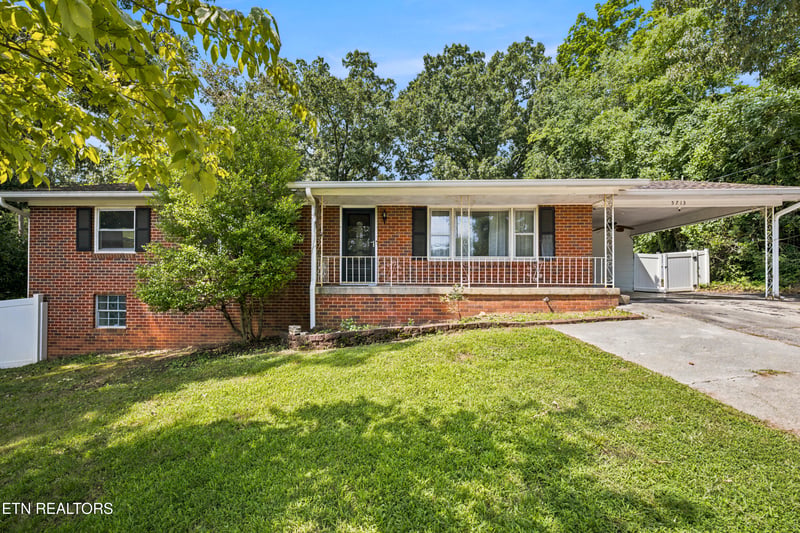 5713 Haynes Sterchi Rd, Knoxville, TN 37912