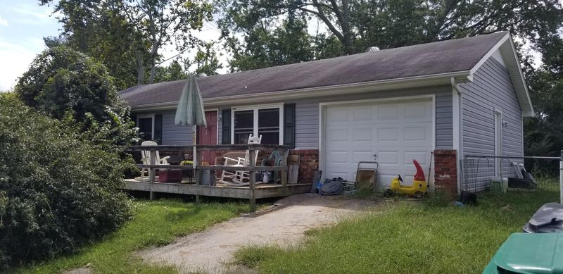 5717 Dodge Rd, Knoxville, TN 37912