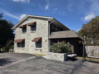 572 Mountain Rd, Clinton, TN 37716