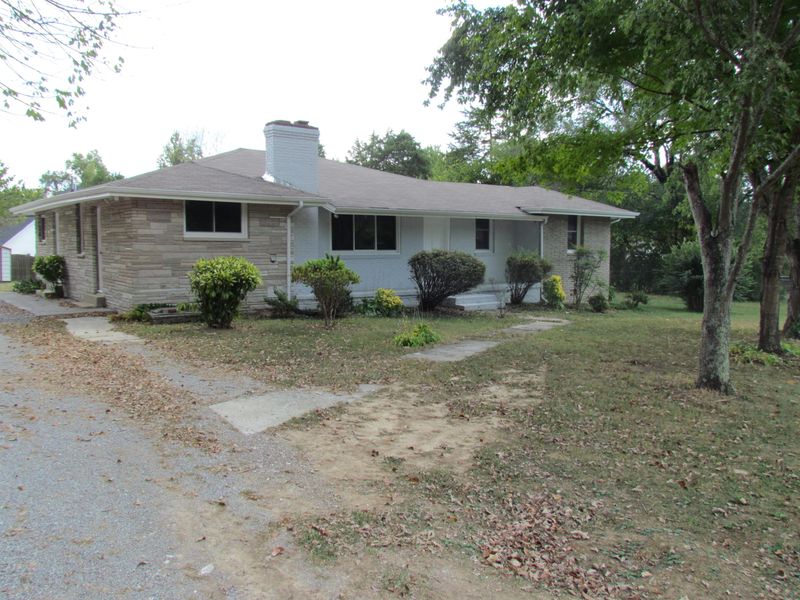 5720 Ball Rd, Knoxville, TN 37931