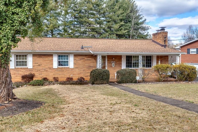 5721 Frontier Tr, Knoxville, TN 37920