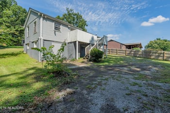 5721 NW Davida Rd, Knoxville, TN 37912