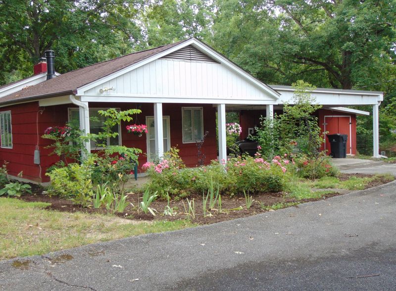 5721 Paula Rd, Knoxville, TN 37912