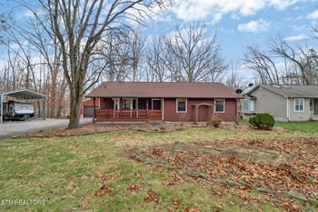 573 Mockingbird Dr, Crossville, TN 38555