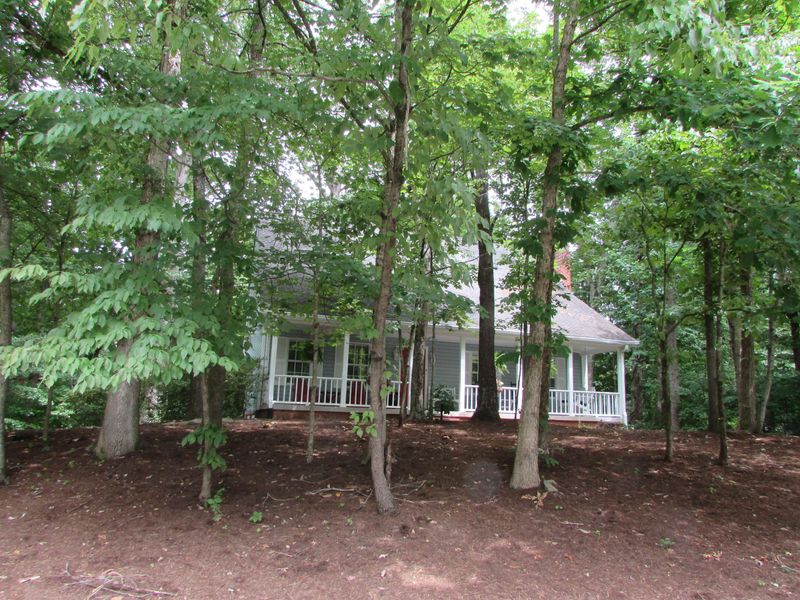 5732 Oak Rd, Knoxville, TN 37918