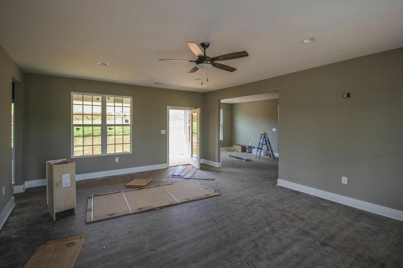 5733 Nails Creek Rd, Seymour, TN 37865
