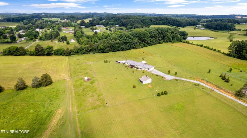 5734 Caldwell Rd, Loudon, TN 37774