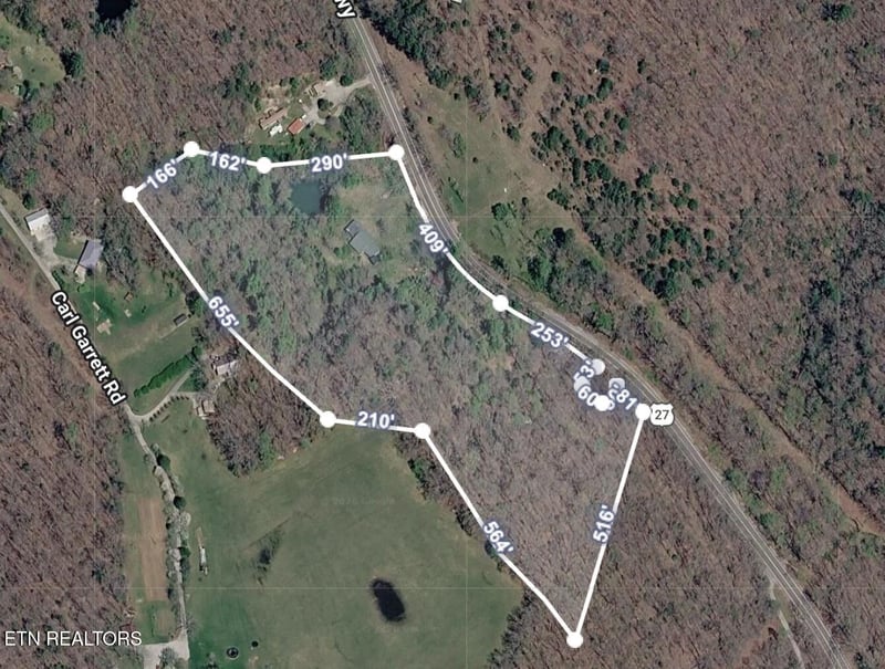 5739 Morgan Co Hwy, Lancing, TN 37770
