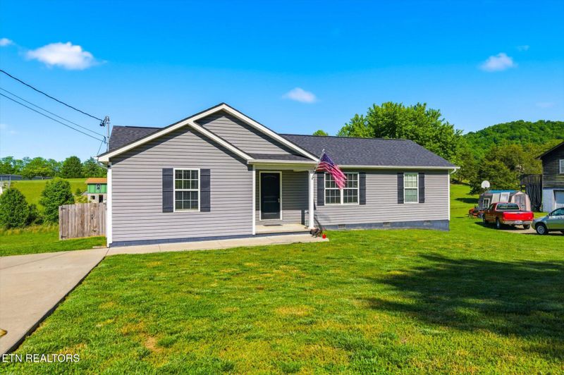 574 Monroe Rd, Maynardville, TN 37807