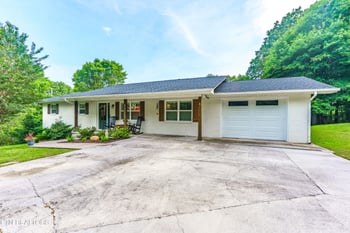577 Stephens Rd, Rocky Top, TN 37769