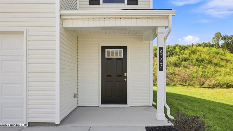 577 White Oak Ln, Vonore, TN 37885
