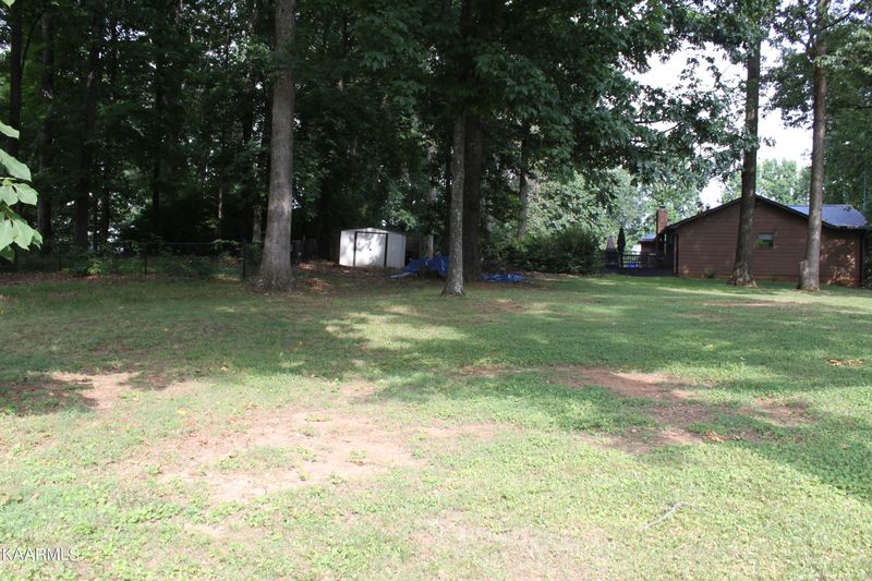 5771 Pine Barren Dr, Morristown, TN 37814