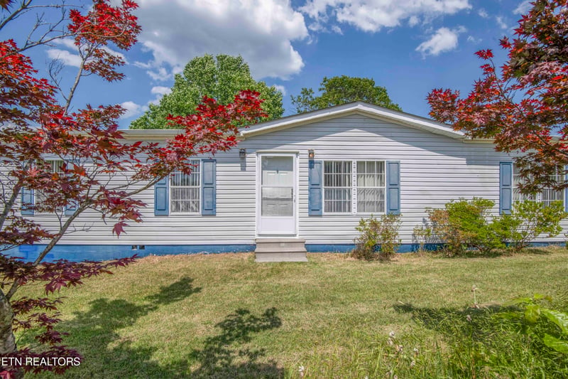 5778 Davis Ferry Rd, Loudon, TN 37774
