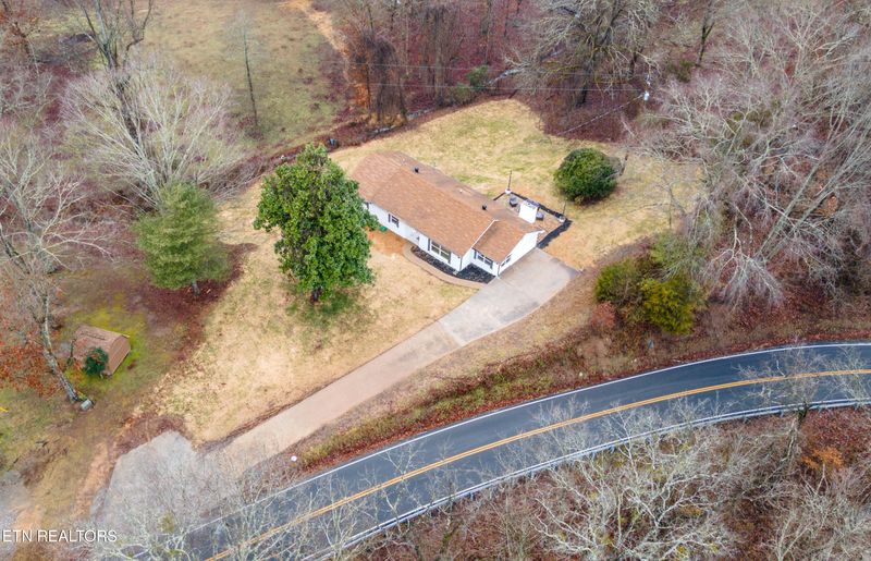 578 Bull Run Rd, Clinton, TN 37716