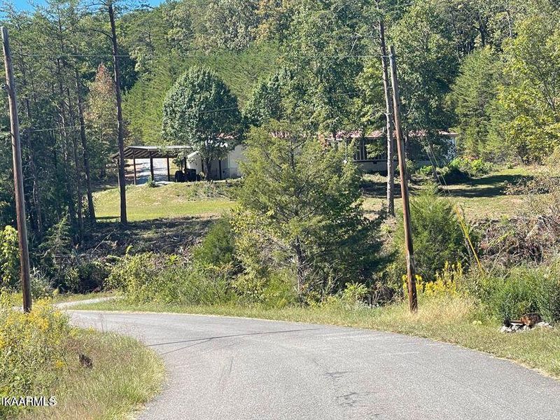 578 Three Point Rd, Vonore, TN 37885