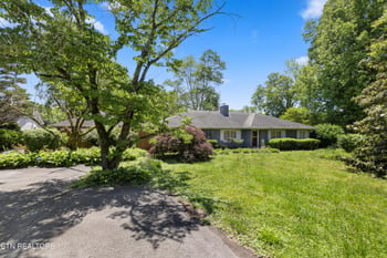 5800 Holston Hills Rd, Knoxville, TN 37914