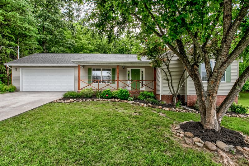 5800 Tobago Ln, Knoxville, TN 37921