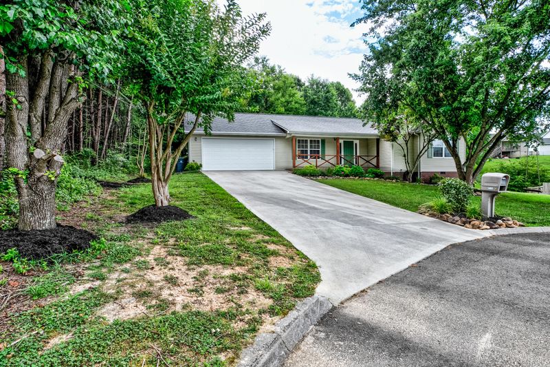 5800 Tobago Ln, Knoxville, TN 37921