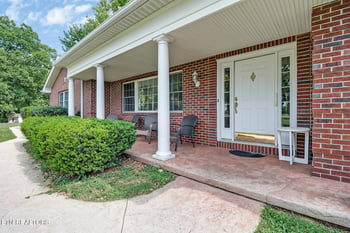 5804 Genesis Rd, Crossville, TN 38571