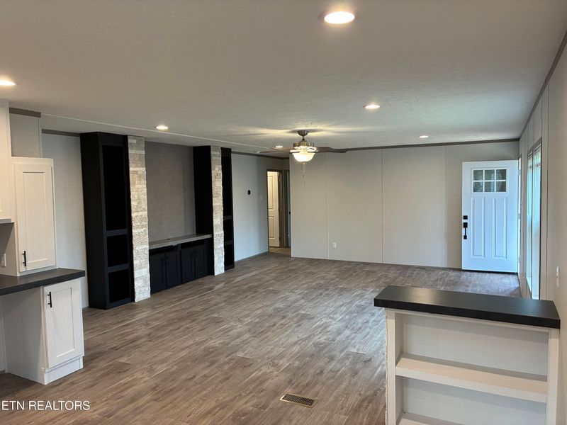 5807 NE Eldridge Rd, Knoxville, TN 37918