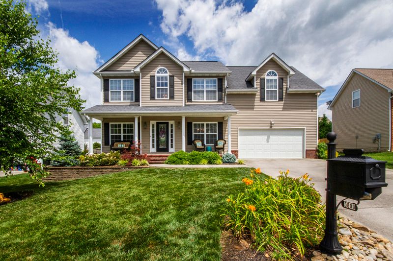 5809 Beaver Run Ln, Knoxville, TN 37931