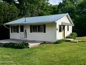 5811 Primus Rd, Knoxville, TN 37912