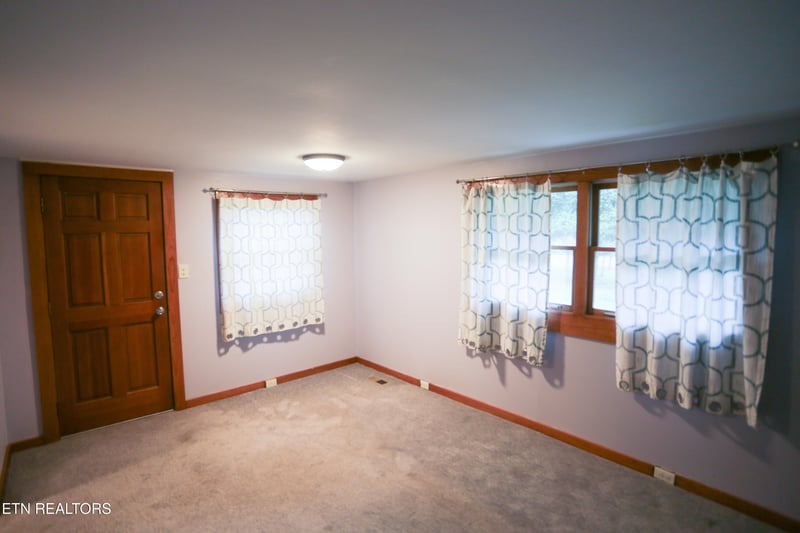 5811 Primus Rd, Knoxville, TN 37912