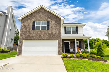 5811 Rain Cloud Rd, Knoxville, TN 37918