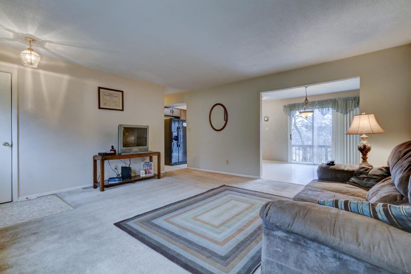 5813 Outer Dr, Knoxville, TN 37921
