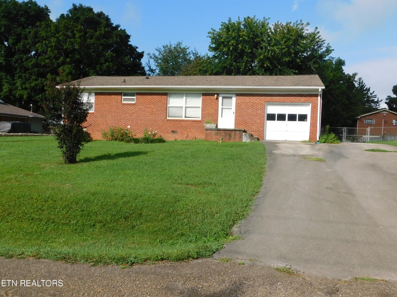5813 Wil Loyd Dr, Knoxville, TN 37912