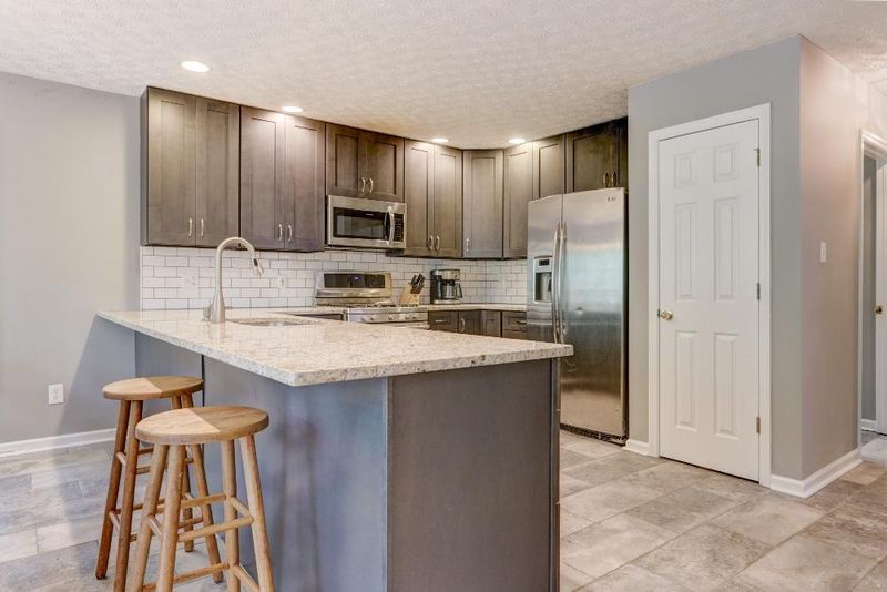 5816 Attleboro Dr, Powell, TN 37849