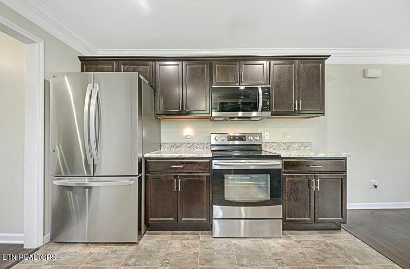 5819 Apple Valley Dr, Knoxville, TN 37924
