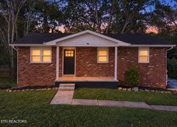 5819 Wilkerson Rd, Knoxville, TN 37912