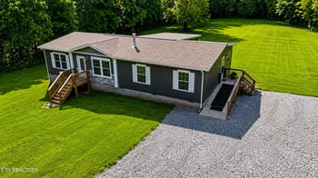 5819 Zachary Rd, Corryton, TN 37721